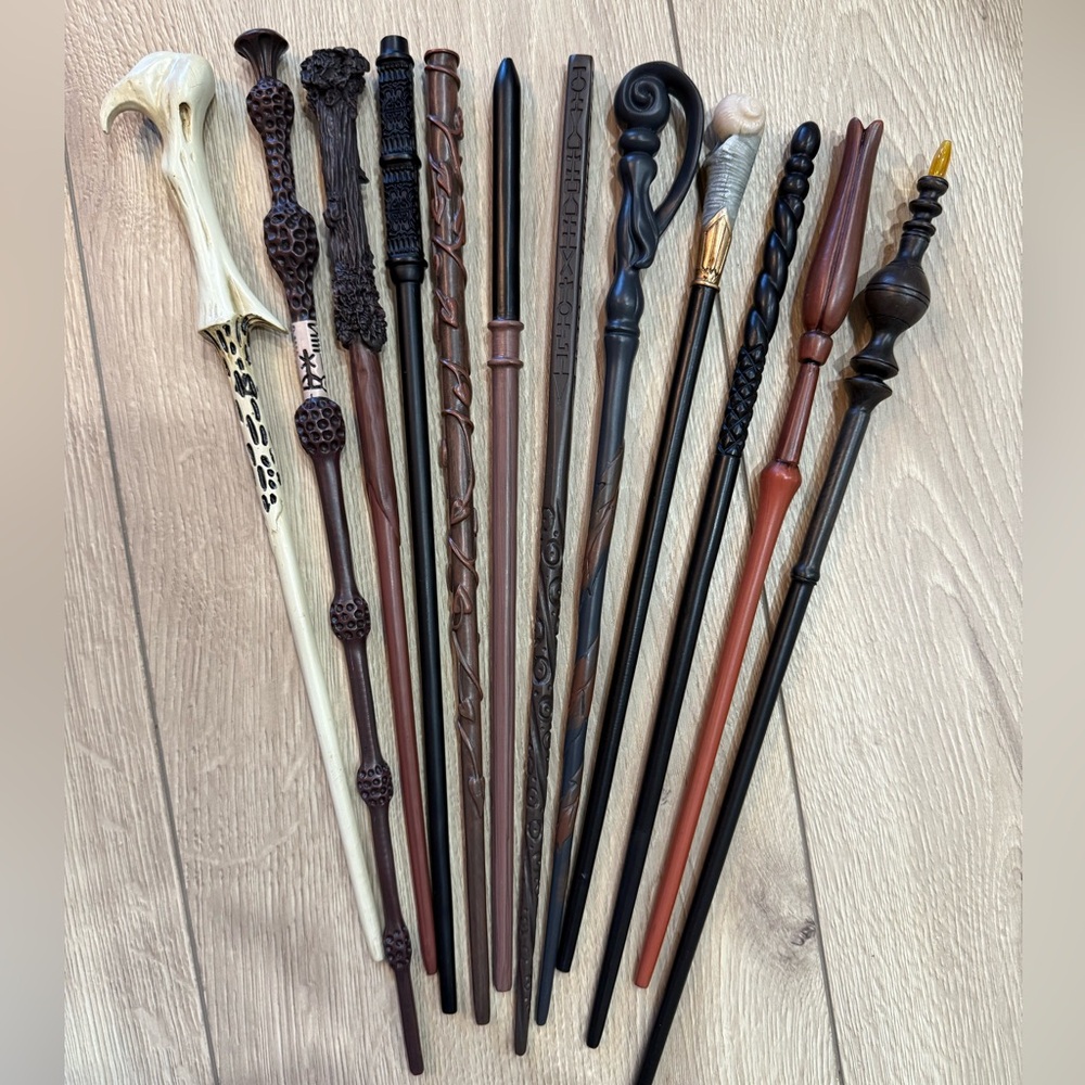 Assorted Magic Wands Collection/ Harry Potter Wands
